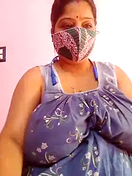 Snapshot of Kayra_34 chatting on 17, 12, 2025 Kayra 34 online show from 17, 12, 2025