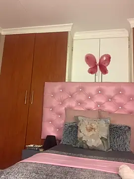 VeryGoodBadGirl1 online show from 28, 11, 2025