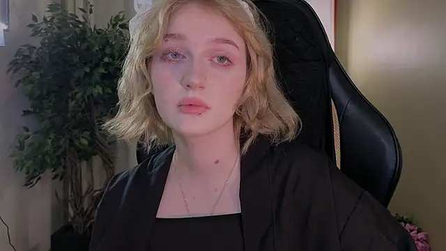 ELLIEJAY online show from 25, 2, 2026