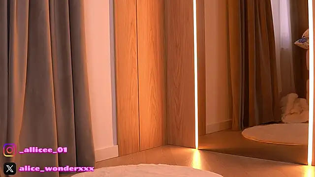 VanessaSimon online show from 29, 3, 2026