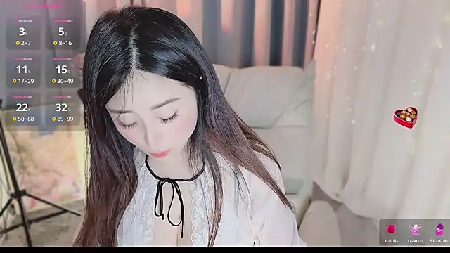 Liiniie-Lovers online show from 23, 2, 2025