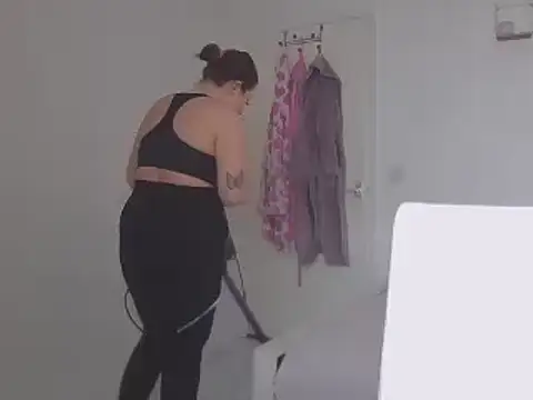 magical mia online show from 27, 2, 2025