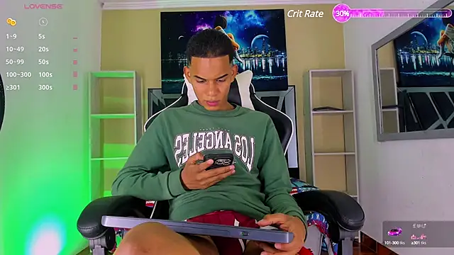 Snapshot of dilan_alfonzo chatting on 15, 12, 2024 dilan alfonzo online show from 15, 12, 2024