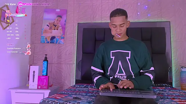 Snapshot of dilan_alfonzo chatting on 19, 10, 2025 dilan alfonzo online show from 19, 10, 2025