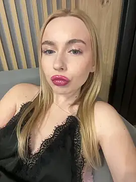 Nicole blonde0 online show from 9, 2, 2025