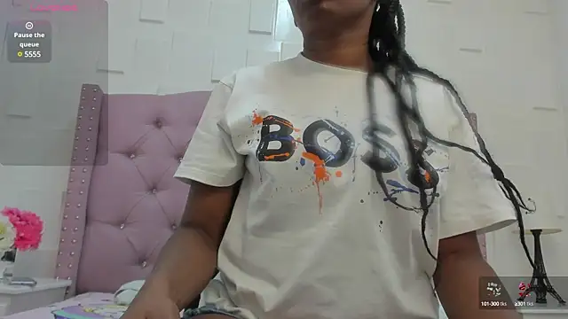 Snapshot of MonicaSchwartz chatting on 11, 3, 2025 MonicaSchwartz online show from 11, 3, 2025