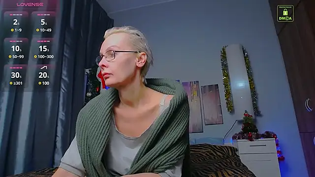 HelgaHimmell online show from 8, 1, 2025