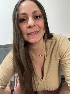 Loella-Rose online show from 21, 2, 2026