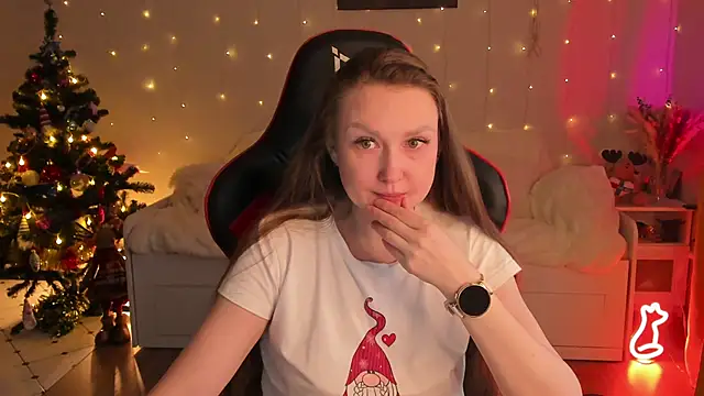 desperatehousewife   online show from 15, 1, 2025