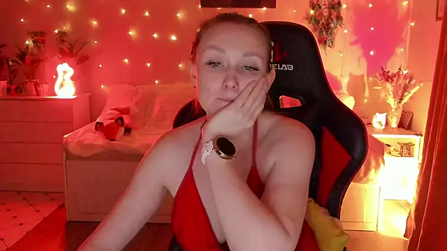 desperatehousewife   online show from 25, 1, 2025