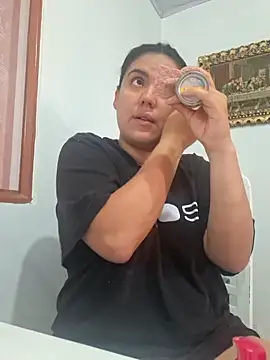 Snapshot of Sophie-hatter chatting on 11, 11, 2025 Sophie-hatter online show from 11, 11, 2025