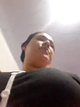 Snapshot of Sophie-hatter chatting on 24, 11, 2025 Sophie-hatter online show from 24, 11, 2025