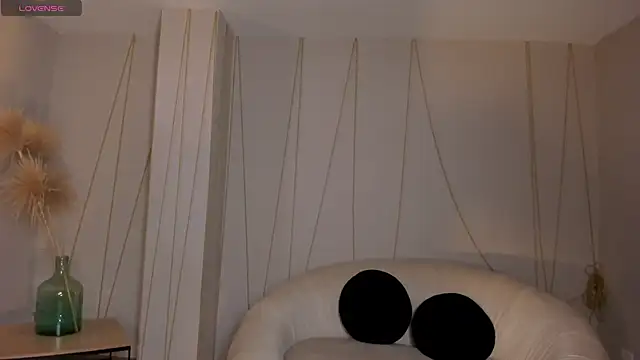 MollySundersX online show from 20, 2, 2025