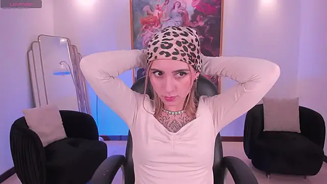 MollySundersX online show from 25, 3, 2026