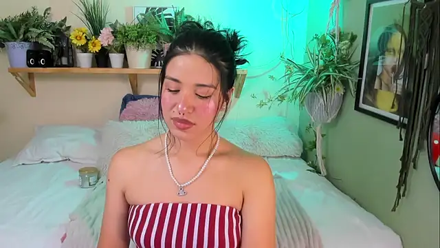 Snapshot of MiaaRose chatting on 9, 9, 2025 MiaaRose online show from 9, 9, 2025