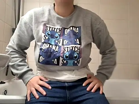 Snapshot of czruz chatting on 18, 11, 2025 czruz online show from 18, 11, 2025