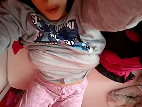 Snapshot of czruz chatting on 26, 11, 2025 czruz online show from 26, 11, 2025