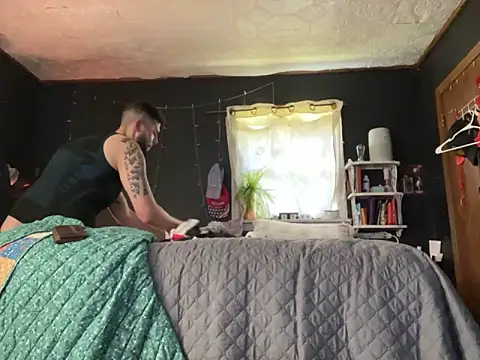 Tall ItalianGuy online show from 26, 9, 2025