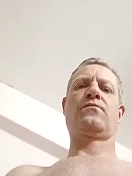 Snapshot of NicoPuma chatting on 8, 3, 2025 NicoPuma online show from 8, 3, 2025