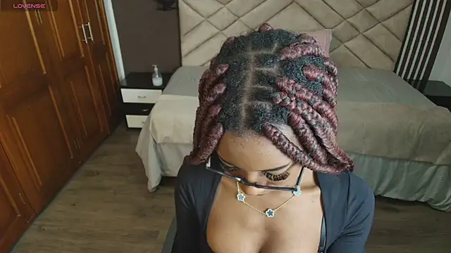 Raquel jones online show from 7, 3, 2025