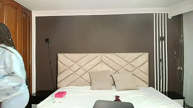 Raquel jones online show from 19, 9, 2025