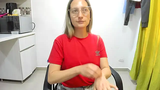 Snapshot of Adele_johnsonn1 chatting on 13, 12, 2024 Adele johnsonn1 online show from 13, 12, 2024