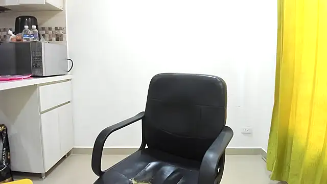 Snapshot of Adele_johnsonn1 chatting on 31, 1, 2025 Adele johnsonn1 online show from 31, 1, 2025