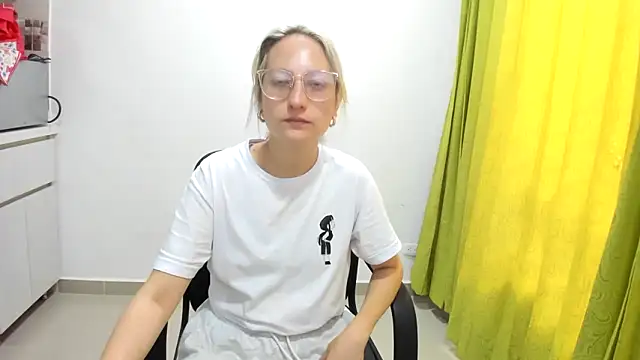 Snapshot of Adele_johnsonn1 chatting on 19, 3, 2025 Adele johnsonn1 online show from 19, 3, 2025