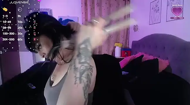 violett honney online show from 3, 1, 2025