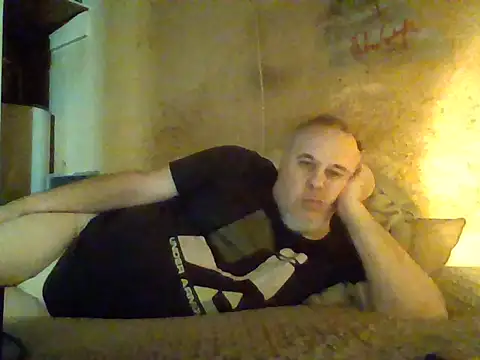 Nightshade7712 online show from 9, 9, 2025