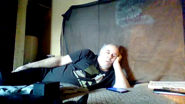 Nightshade7712 online show from 11, 10, 2025