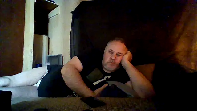 Nightshade7712 online show from 13, 11, 2025