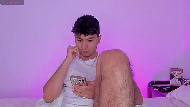 Snapshot of Valerio_James7 chatting on 13, 1, 2025 Valerio James7 online show from 13, 1, 2025