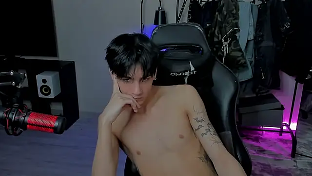 Snapshot of MarkBrowniii chatting on 10, 2, 2025 MarkBrowniii online show from 10, 2, 2025