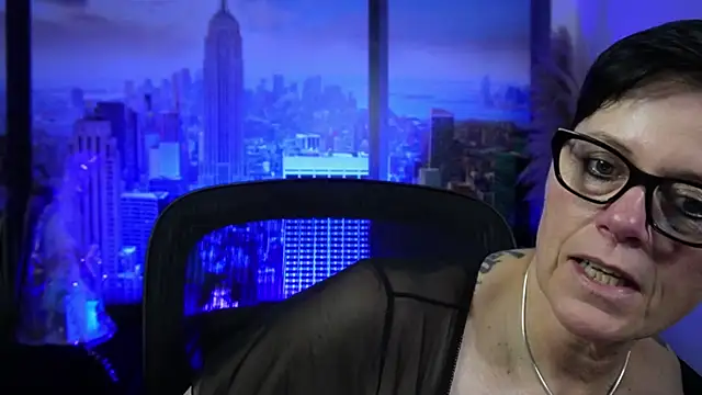 ninarandmann online show from 1, 12, 2025