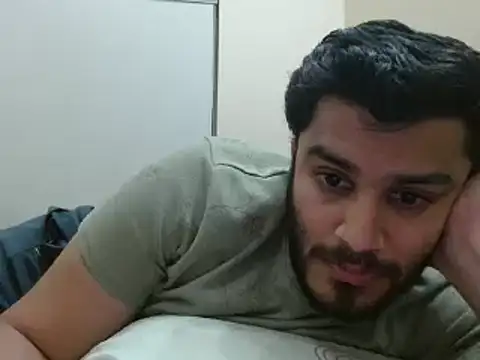 Snapshot of robintoit chatting on 23, 2, 2025 robintoit online show from 23, 2, 2025