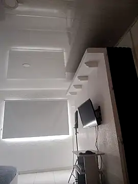 Natasha milf   online show from 17, 10, 2025