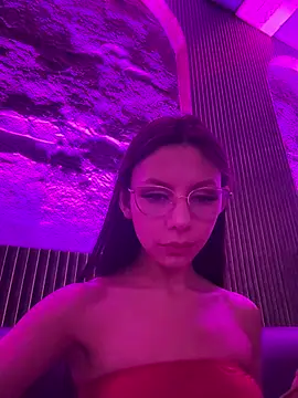 Bonniepark online show from 26, 2, 2025