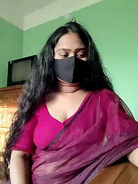 Idhika Paul online show from 16, 2, 2025