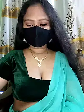 Idhika Paul online show from 17, 2, 2025