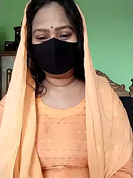 Idhika Paul online show from 7, 3, 2025