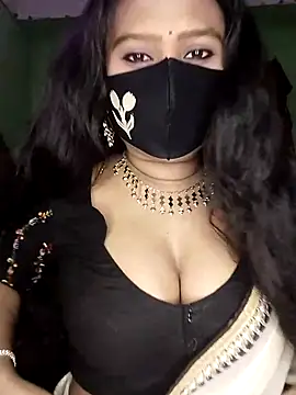 Idhika Paul online show from 9, 3, 2025