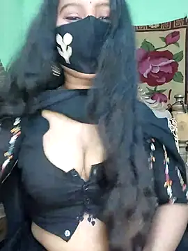 Idhika Paul online show from 9, 3, 2025