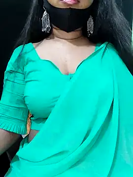 Idhika Paul online show from 3, 10, 2025