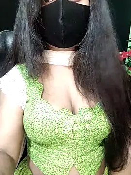 Idhika Paul online show from 28, 10, 2025