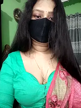 Snapshot of Idhika_Paul chatting on 28, 4, 2026 Idhika Paul online show from 28, 4, 2026