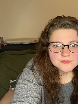 sexybee124 online show from 11, 4, 2026