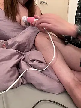 Snapshot of -mirai- chatting on 21, 3, 2025 -mirai- online show from 21, 3, 2025