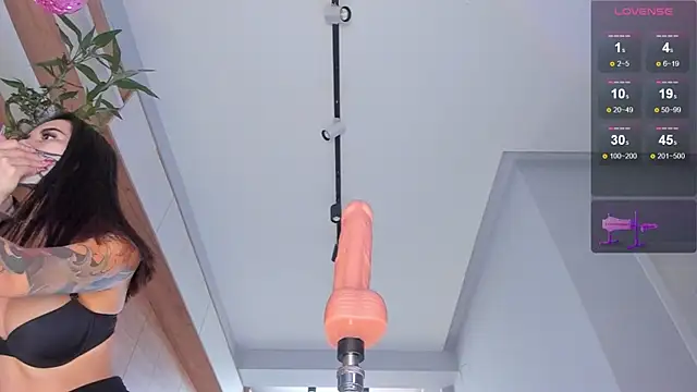 Snapshot of maakimo chatting on 17, 3, 2025 maakimo online show from 17, 3, 2025