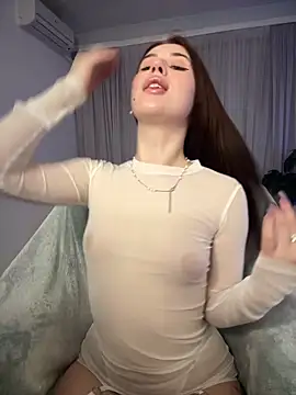 Milkissss online show from 15, 3, 2025